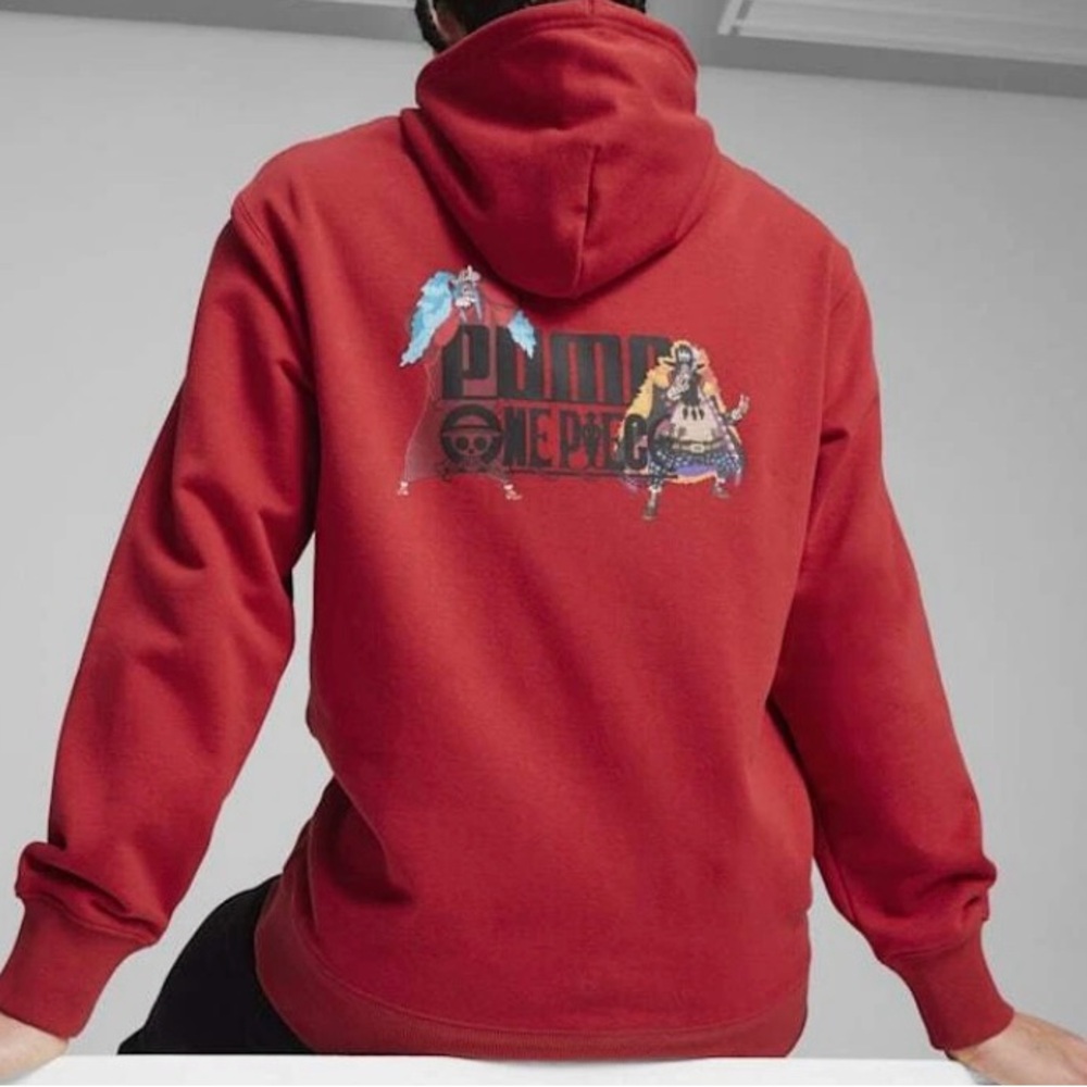 NWT Puma x One Piece Men's Buggy & Blackbeard Ltd Edition Hoodie